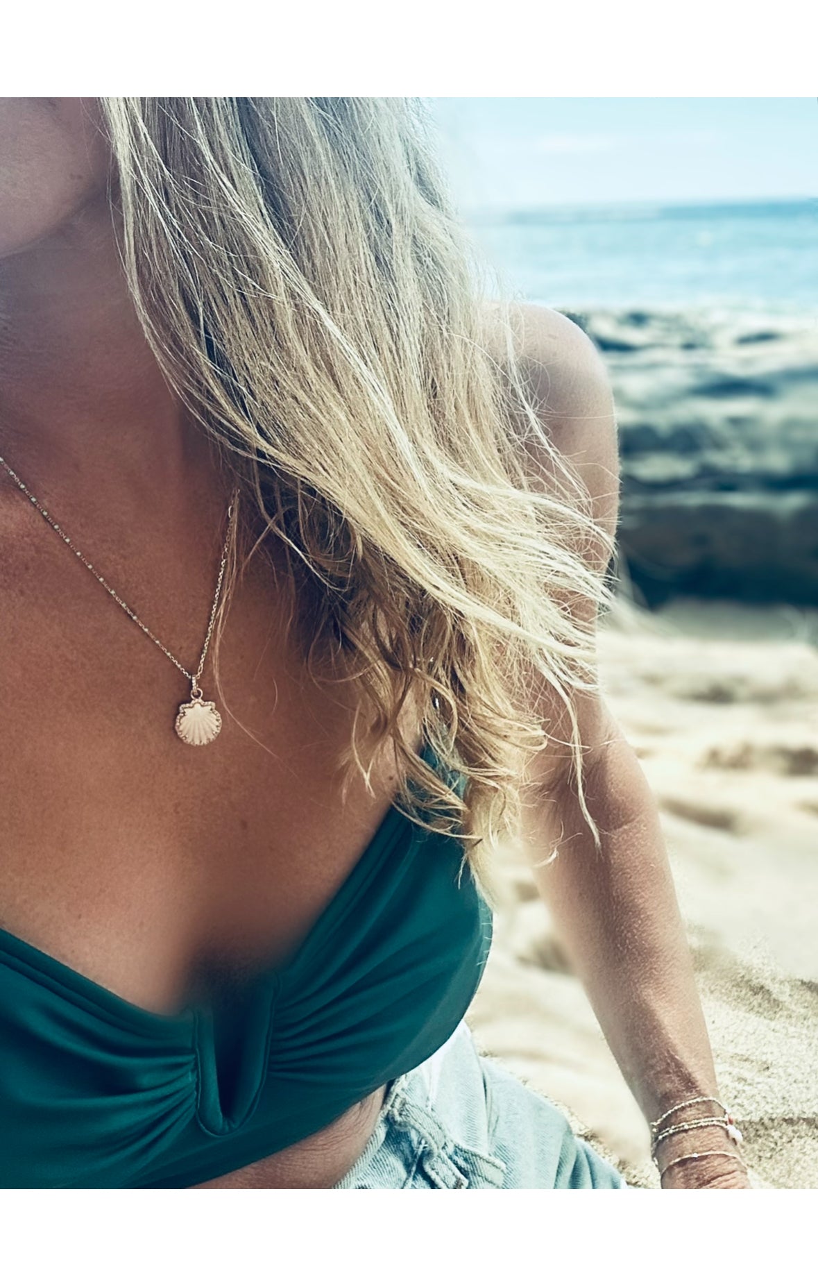 Rose opal seashell necklace waikiki blue NEW 2025