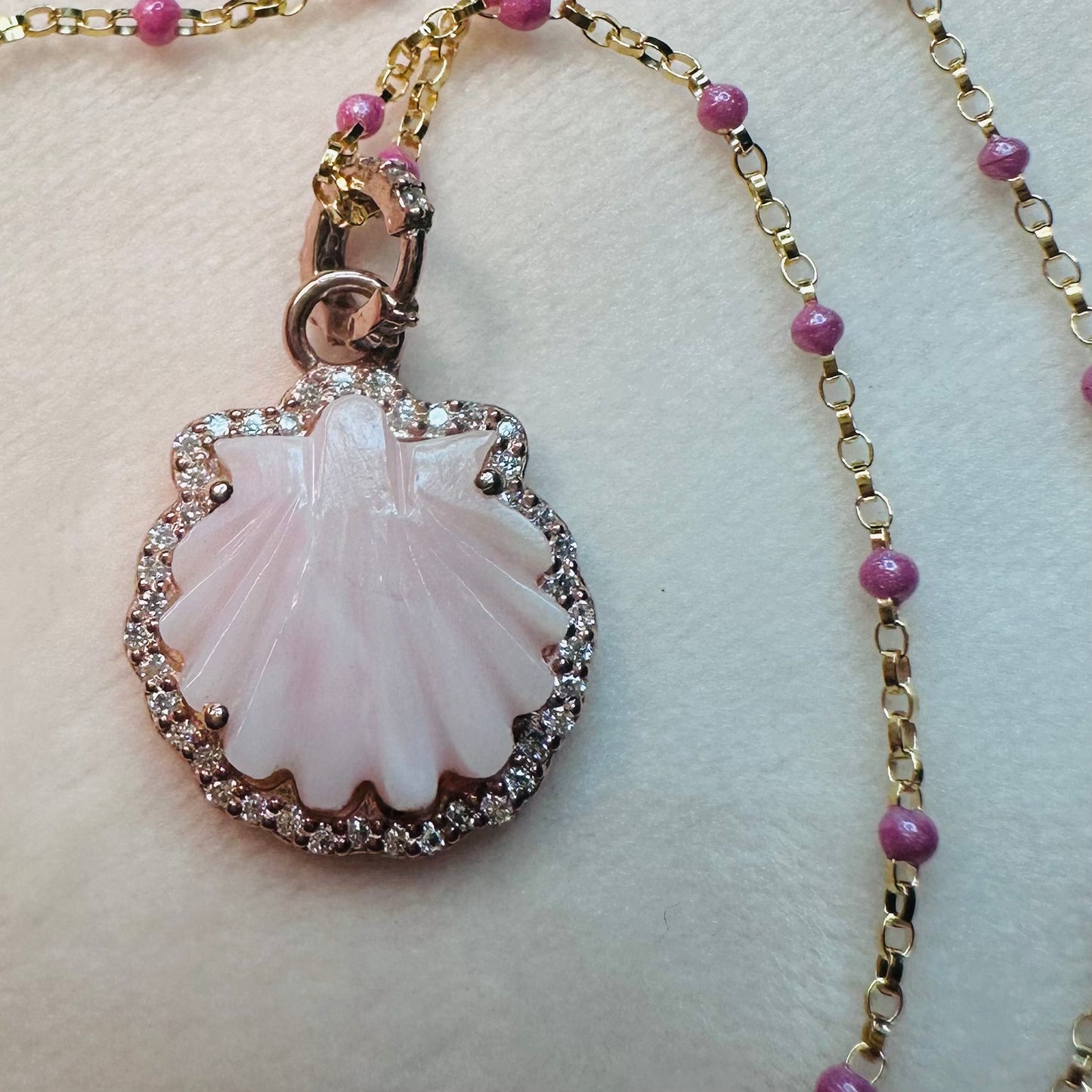 Rose Opal Seashell Necklace 2025