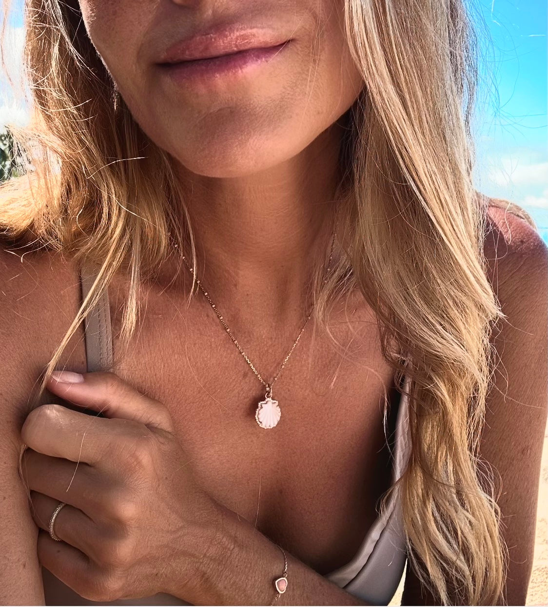 Rose Opal Seashell Necklace 2025