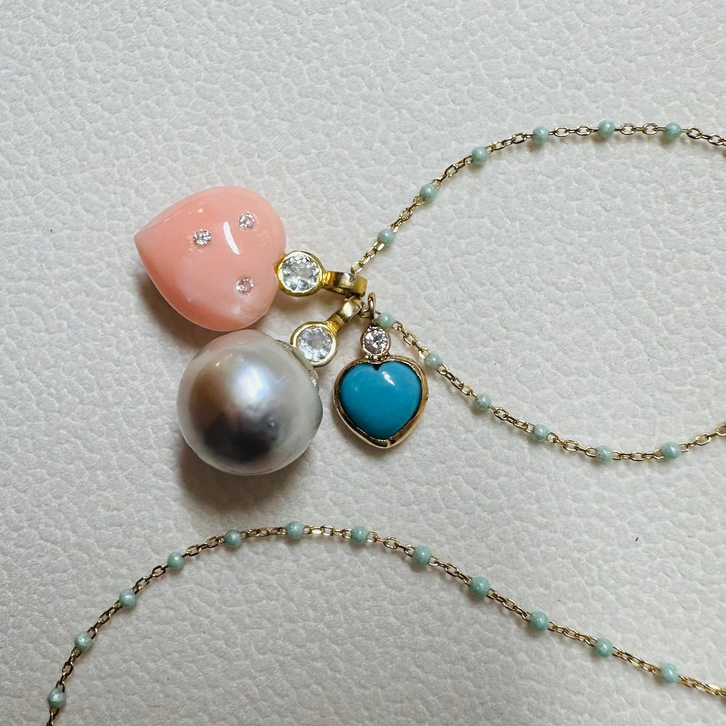 Amulets cluster Necklace 18kt gold NEW 2025