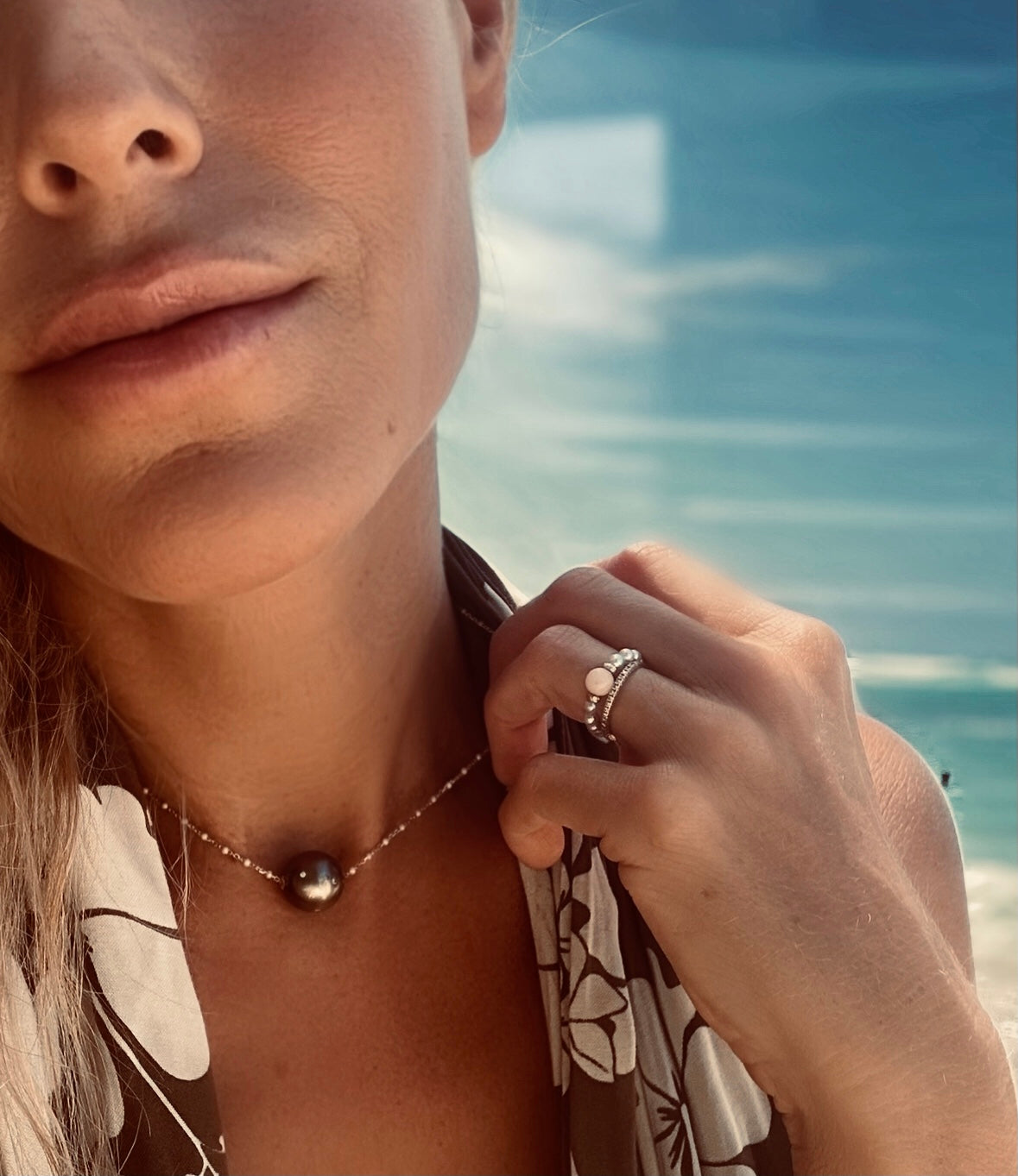 Tahitian pearl solitaire necklace with diamonds constellations