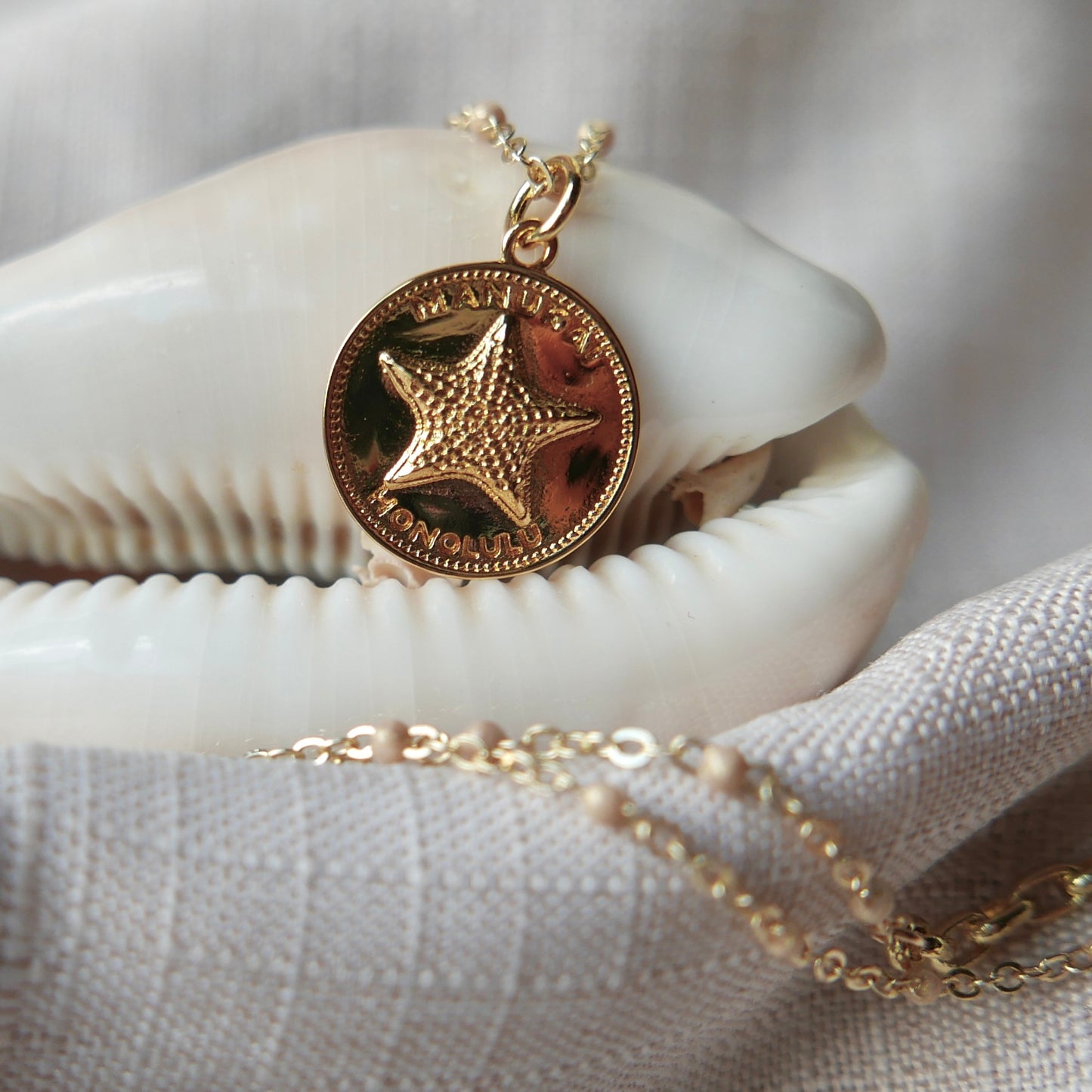 Starfish Manukai Medallion Necklace