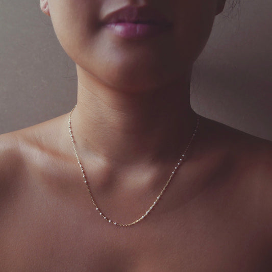 Minimalstic chain & Enamel Necklace