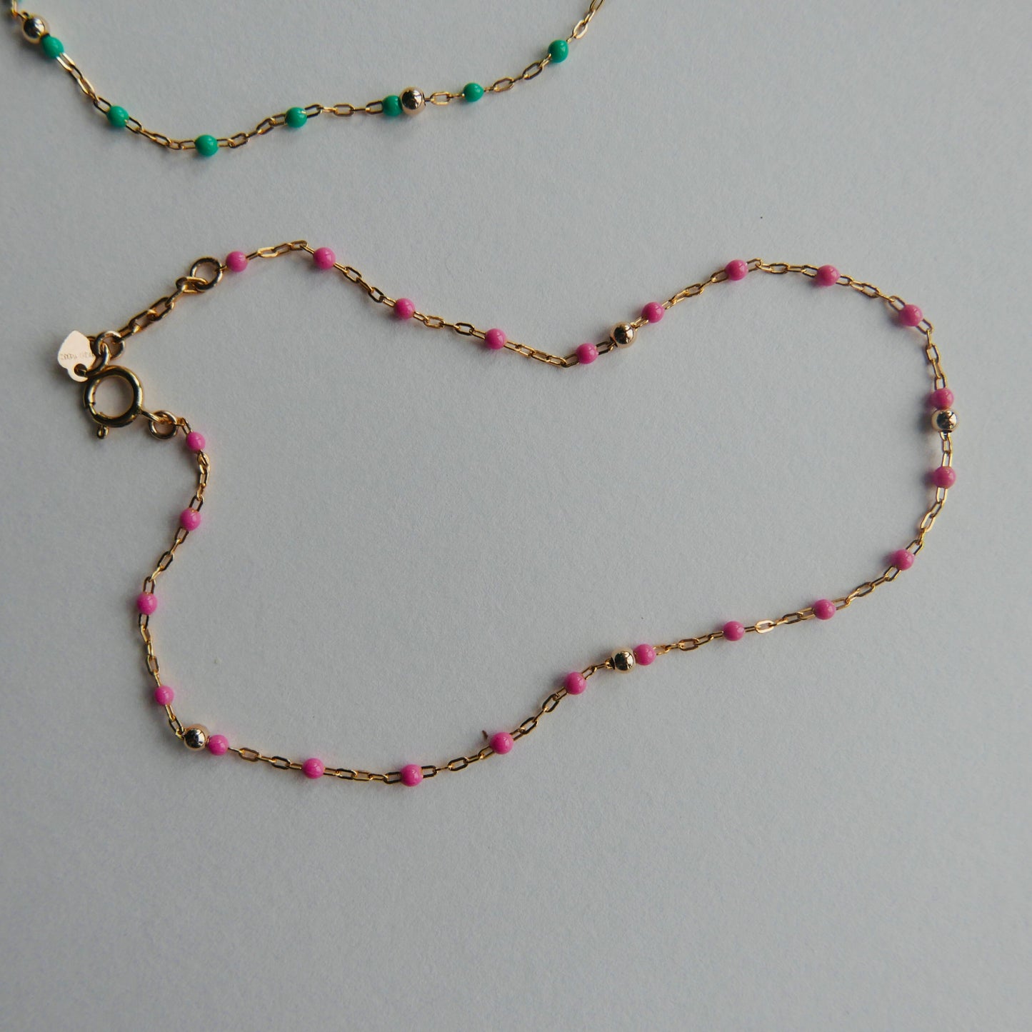 Enameled anklet with heart charm and solid gold beads