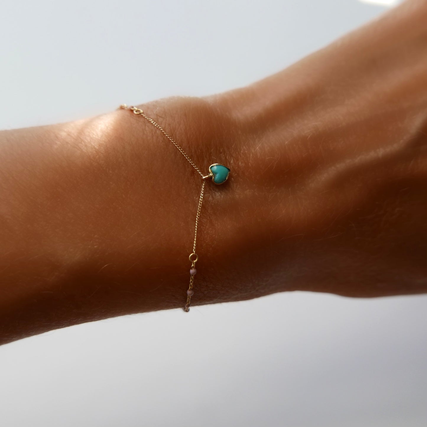 mini turquoise floating bracelet,  venetian chain