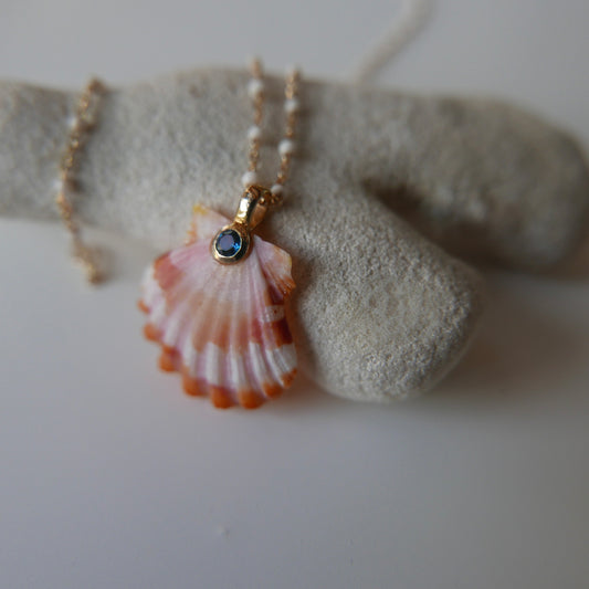 Sunrise shell sapphire necklace