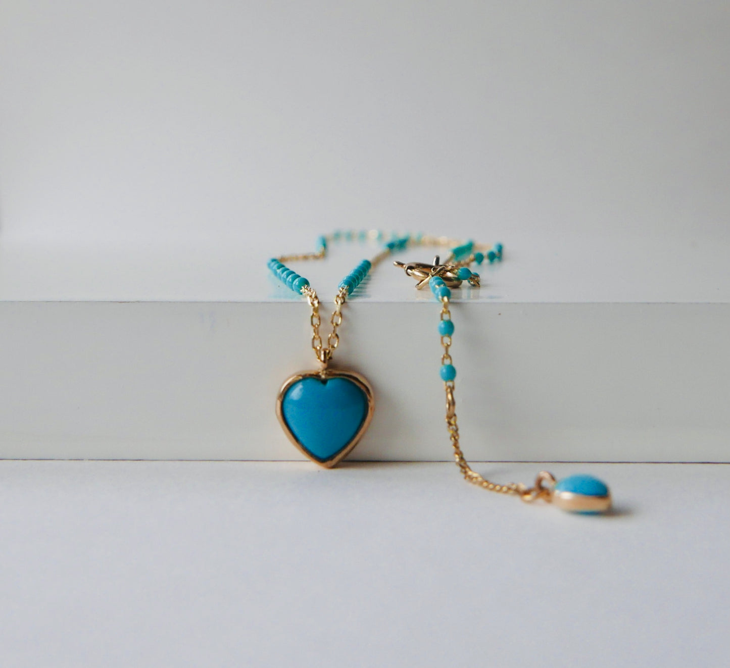 Turquoise sleeping beauty heart necklace