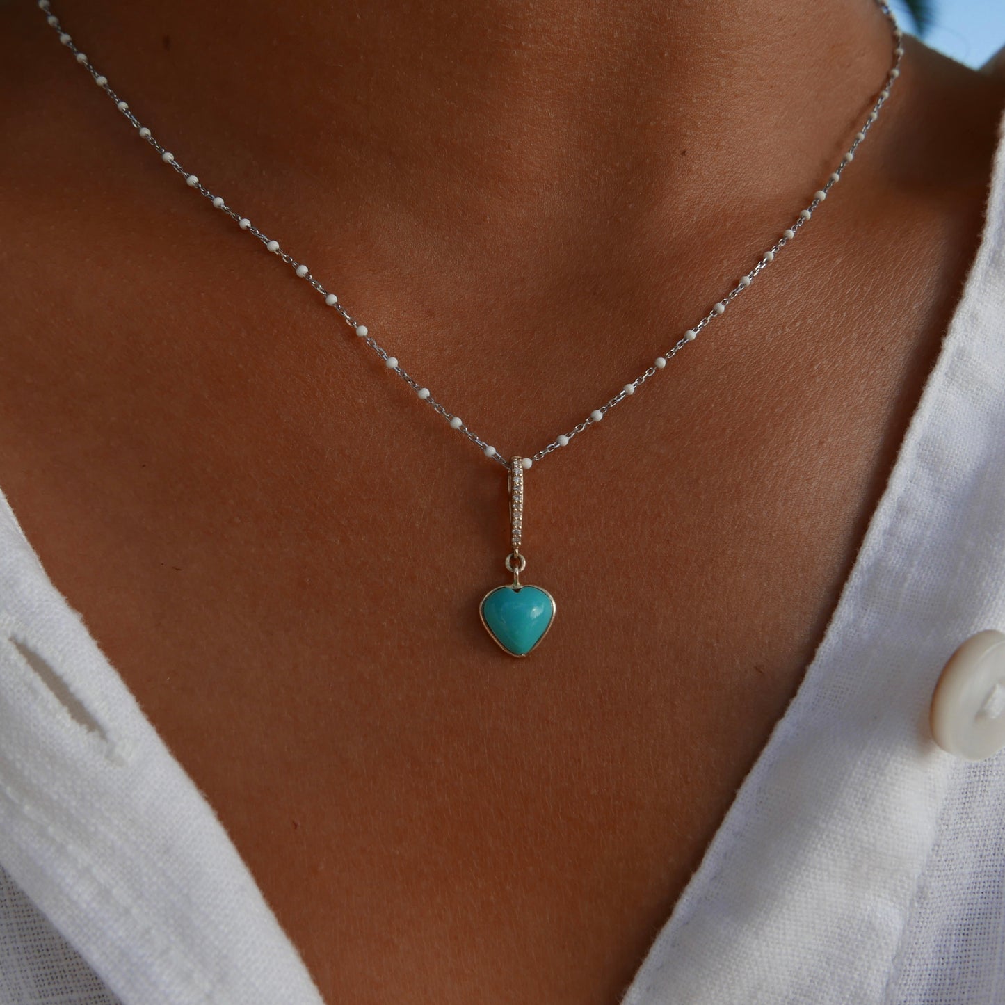 Turquoise and diamonds necklace