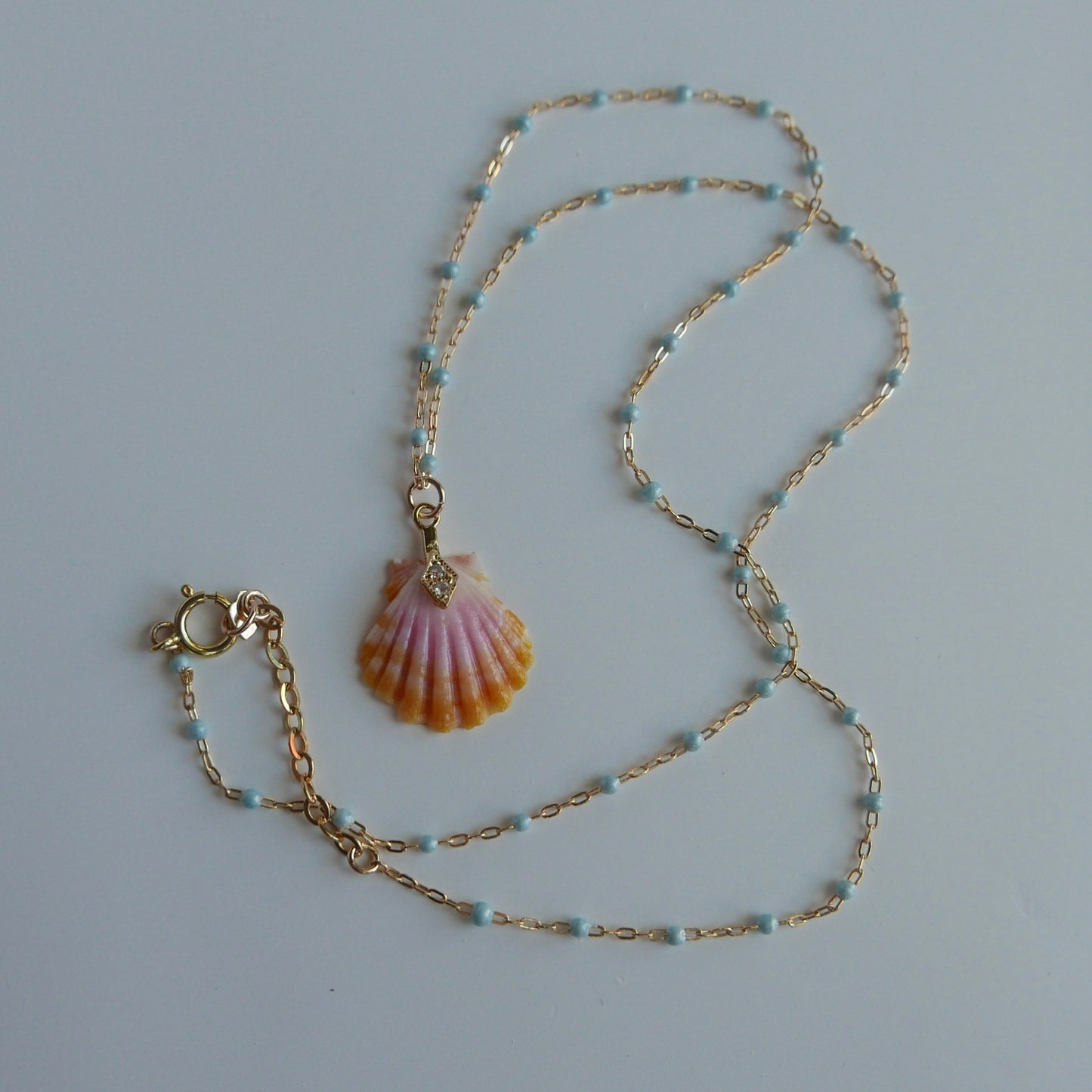 Sunrise shell necklace - Goldfilled-