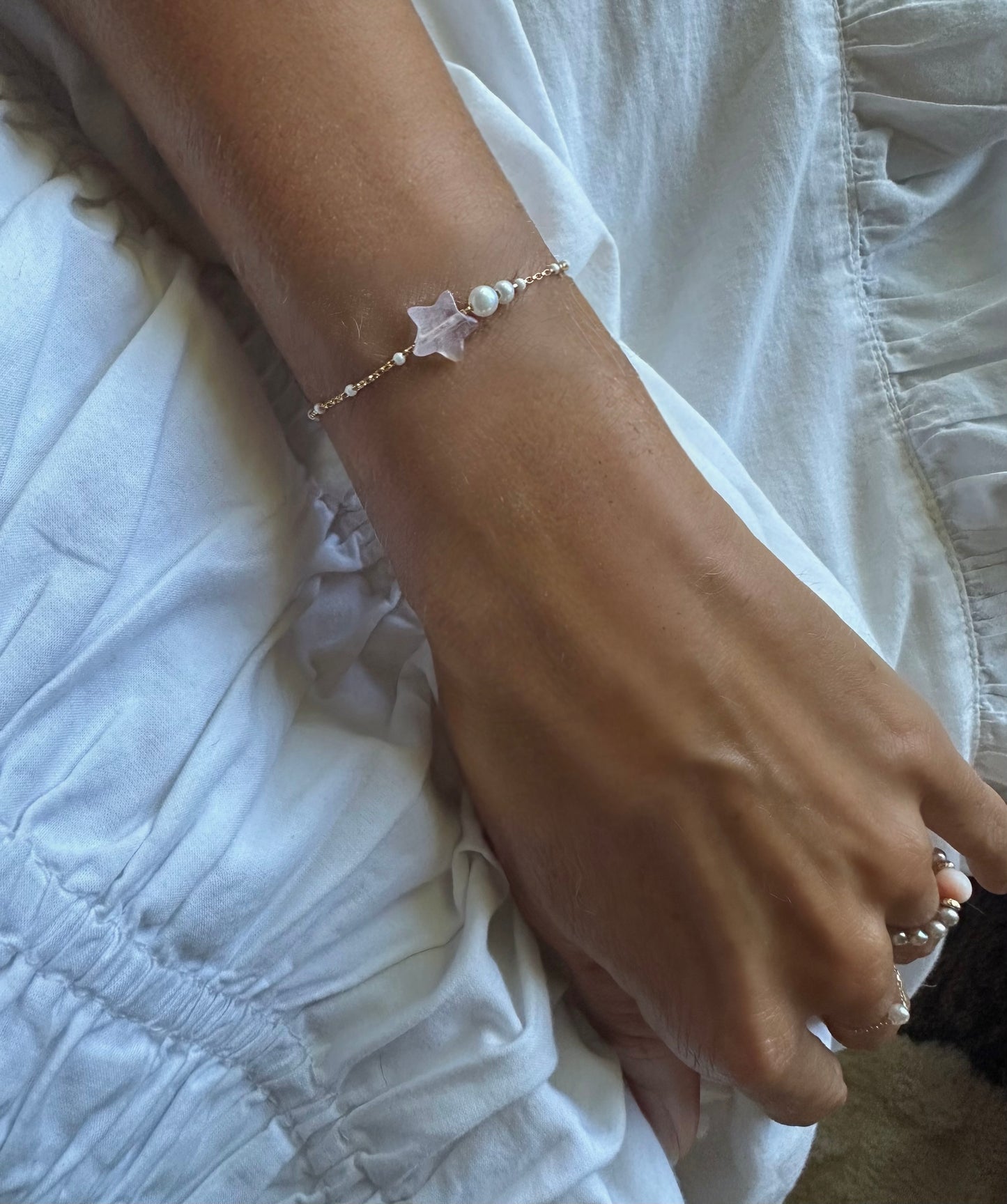 Rose quartz star with pearls bracelet NEW