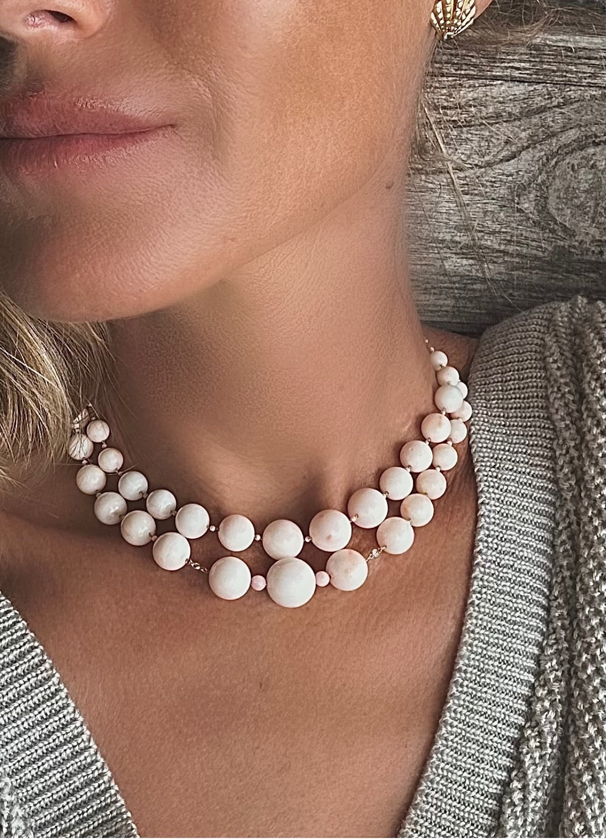 Coral graduated Necklace - Angel skin coral-