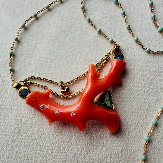 Momo coral necklace with tourmalines and diamonds inlay