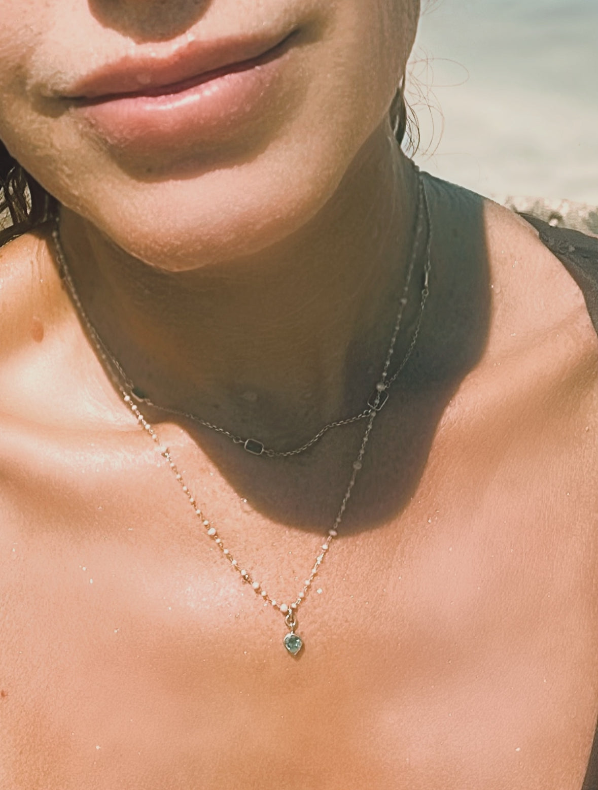 Heartdrop Emerald Necklace 18kt gold